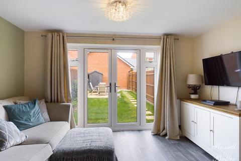7 Botolph Mews, Buckingham, MK18 1YU