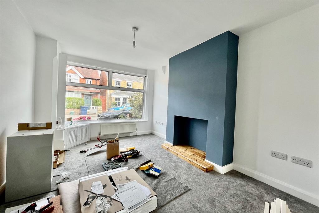 Sunningwell Road, Oxford, OX1 2 bed terraced house £1,600 pcm (£369 pw)