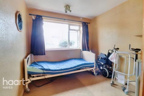 3, Cambrook Court Camden Avenue, Hayes, UB4 0PP