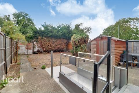 3, Cambrook Court Camden Avenue, Hayes, UB4 0PP
