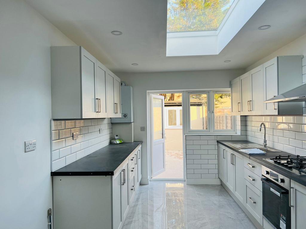 House in London - View 4