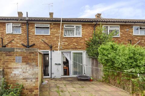 25 Randolph Road, Langley, Slough, SL3 7QF