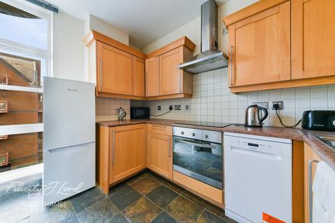 Flat 4, United House Mayflower Street, London, SE16 4JL