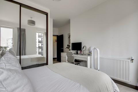 2 bedroom flat for sale - Smeed Road, Hackney Wick E3