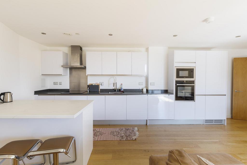 Kitchen ()