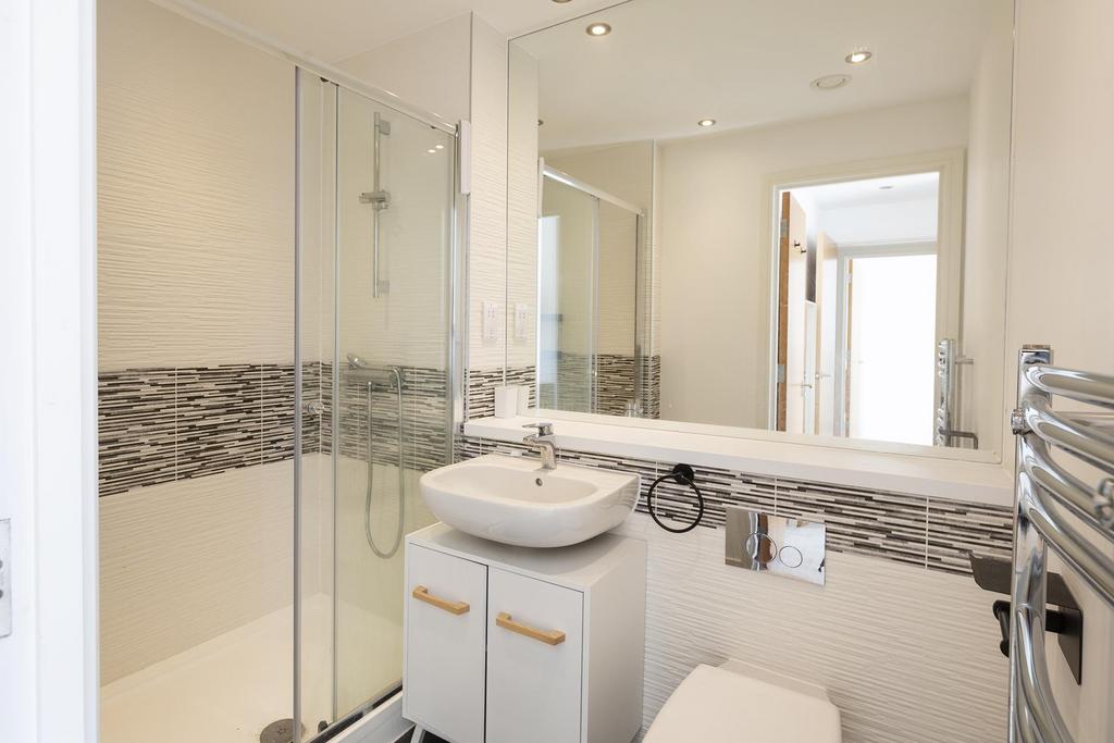 Ensuite