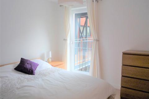 2 bedroom flat to rent, Salamander Court, Edinburgh, EH6