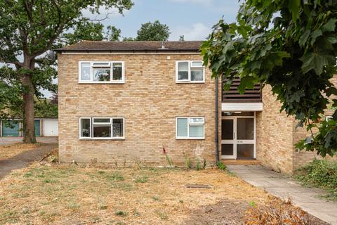 80 Edenside Road, Great Bookham, Leatherhead, KT23 3JE