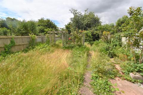 9 George Road, Warwick, CV34 5LX