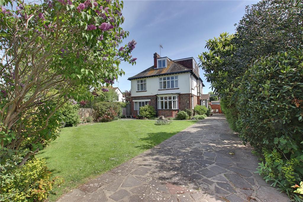 West Avenue, Worthing, West Sussex, BN11 7 bed detached house for sale