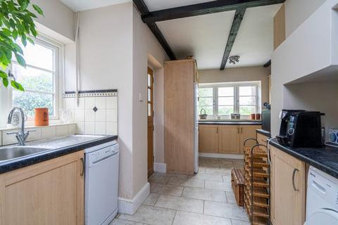 7 Burnham Avenue, Beaconsfield, HP9 2JA