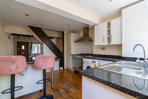 36 Aylesbury End, Beaconsfield, HP9 1LW