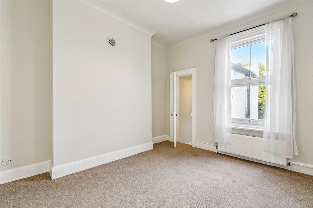 Apartment in London - View 4