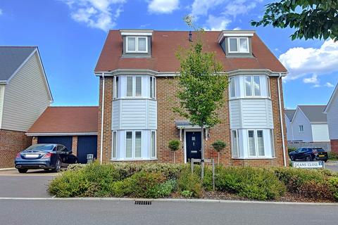 2 Deans Close, Snodland, ME6 5FS