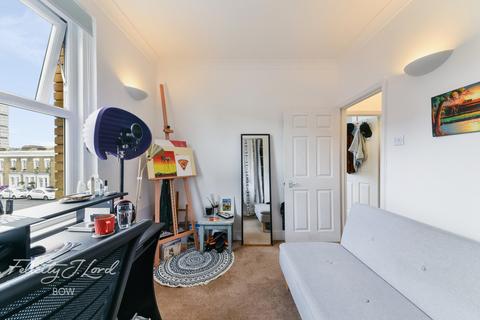 21 Eric Street, London, E3 4TG