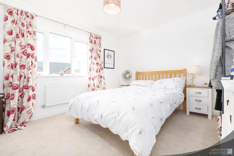 2 Blake Close, Hethersett, Norwich, NR9 3GS