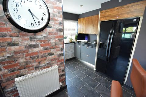 20 Binley Close, Shirley, Solihull, B90 2RB