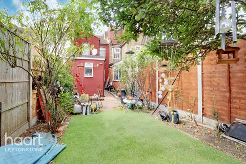 161 Skeltons Lane, London, E10 5BS