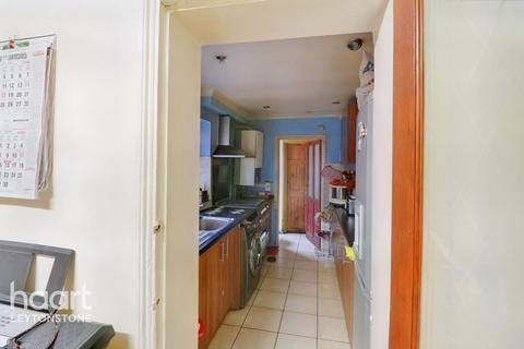 161 Skeltons Lane, London, E10 5BS