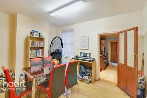 161 Skeltons Lane, London, E10 5BS