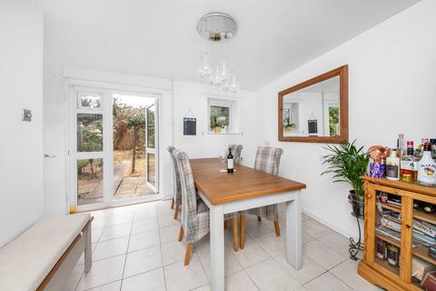 20 Acorn Way, London, SE23 2XU