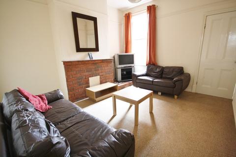 4 bedroom terraced house to rent - Harrow Road, Leicester, LE3, Westend