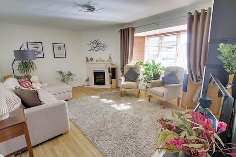 3 bedroom detached bungalow for sale, Pacific Close, March PE15