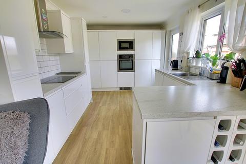 3 bedroom detached bungalow for sale, Pacific Close, March PE15