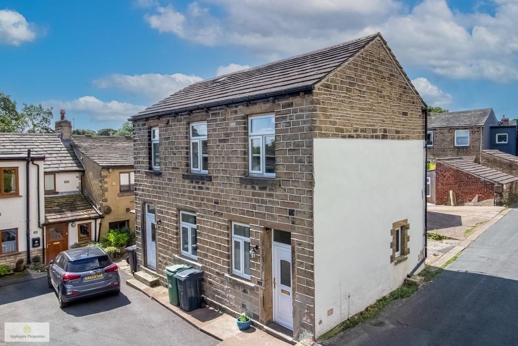 Wood Street, Skelmanthorpe 2 bed detached house for sale £129,950