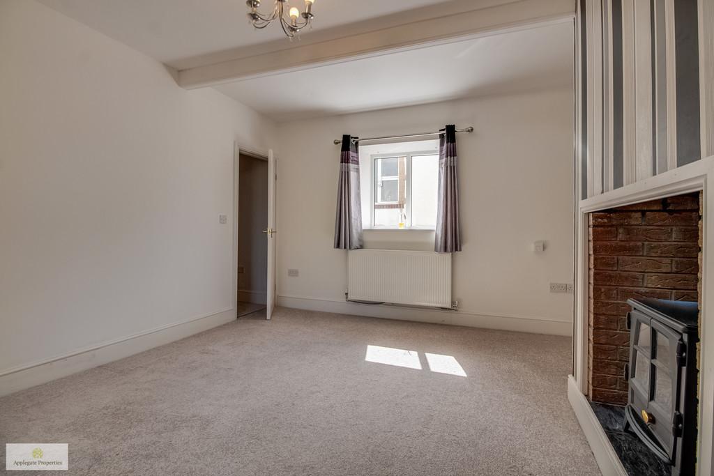 Wood Street, Skelmanthorpe 2 bed detached house for sale £129,950