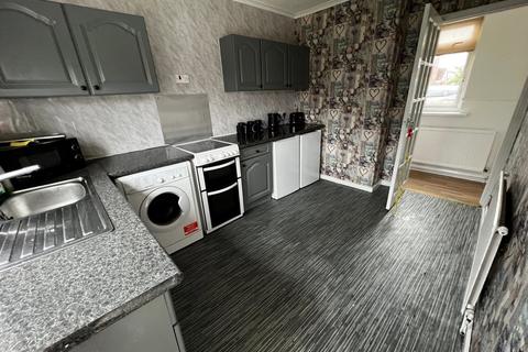 82 Cuthbert Avenue, Durham, DH1 2ED