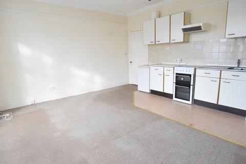 Studio to rent, Fairlorne Court, 59 Portchester Road, Bournemouth