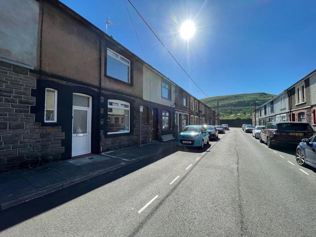 William Street, Abercynon 3 bed terraced house for sale £159,995