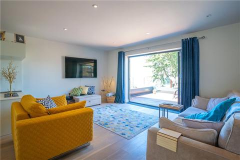 3 bedroom penthouse for sale - Sandbanks, Poole, Dorset, BH13