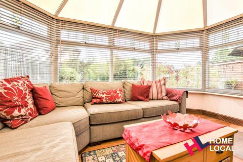 28 Beehive Lane, Chelmsford, CM2 9TQ