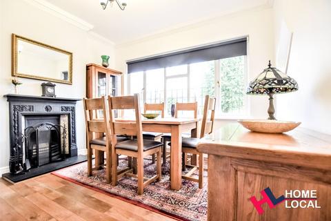 28 Beehive Lane, Chelmsford, CM2 9TQ