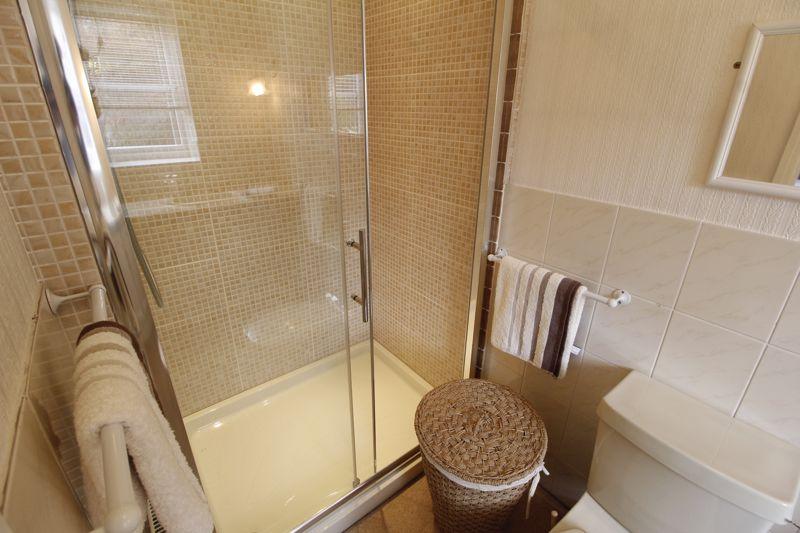 Ensuite Shower...