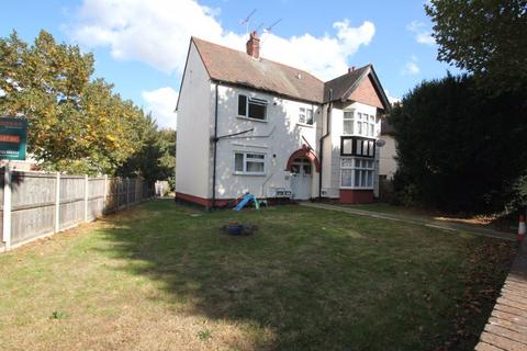 136d Boston Avenue, Southend-on-sea, SS2 6JE