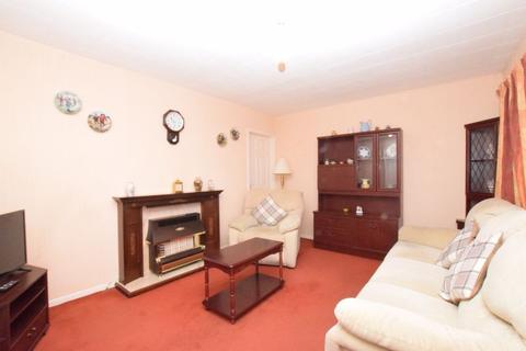 3 bedroom semi-detached house for sale - Weaver Road, Runcorn