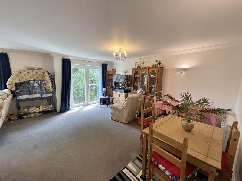 Open Plan Living /