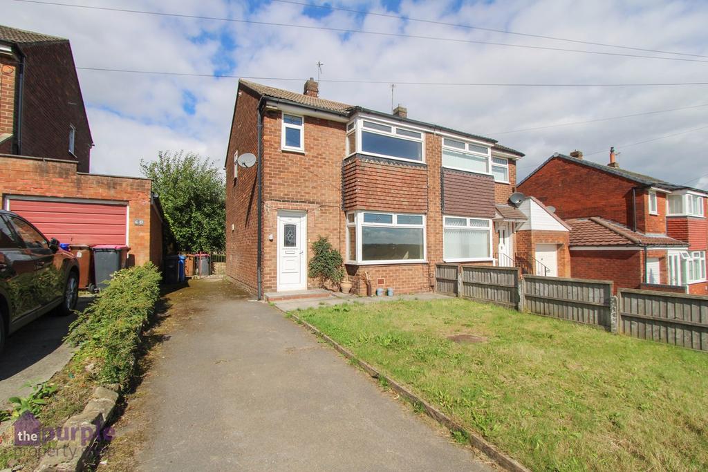 Lawefield Crescent, Swinton... 3 bed semidetached house £250,000