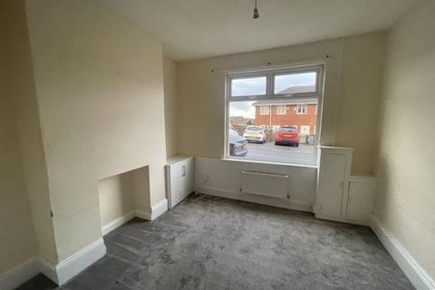 2 bedroom terraced house to rent, Adamson Street, Shildon