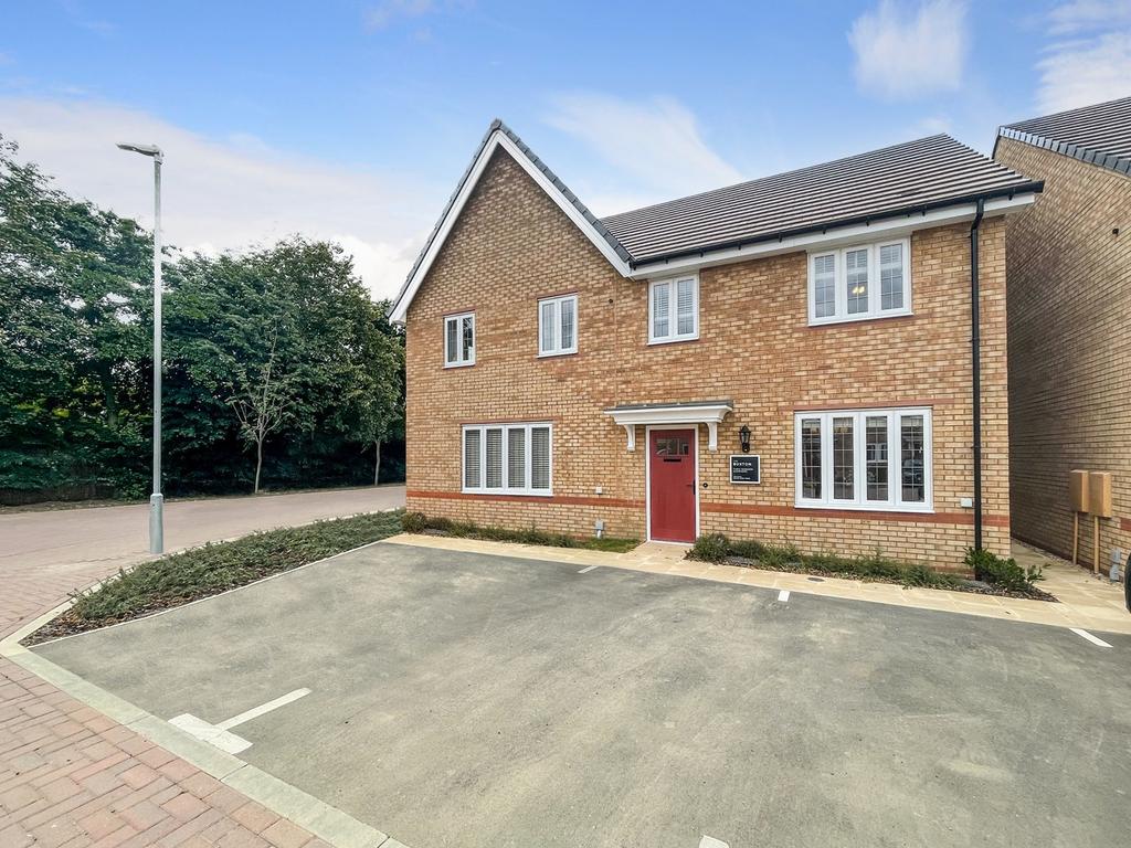 Langford Meadows, Langford, Bedfordshire, SG18 3 bed semidetached