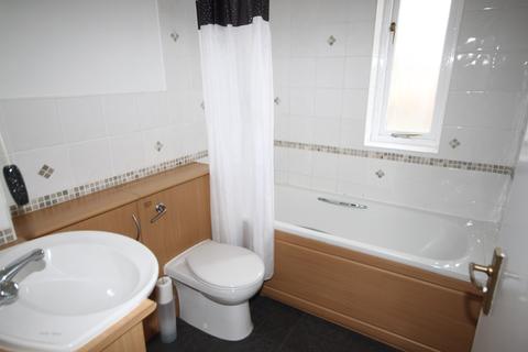 2 bedroom maisonette to rent - Wycklond Close, Stotfold, SG5
