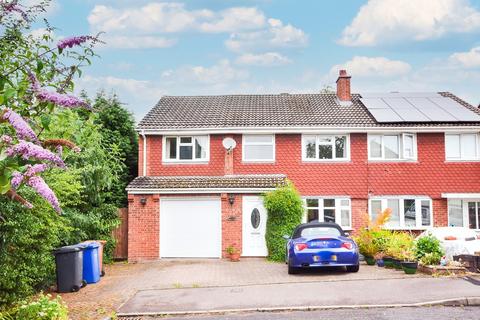 4 bedroom semi-detached house for sale - Chadswell Heights, Lichfield, WS13