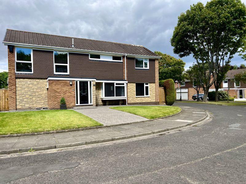 Clifton Grove, Whitley Bay 5 bed detached house £750,000