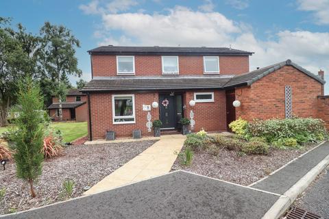 4 bedroom detached house for sale - The Whins, Heads Nook, Brampton, CA8