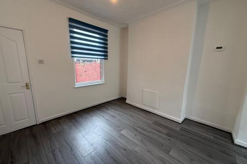 2 bedroom house to rent, Shelley Street, Bootle, L20
