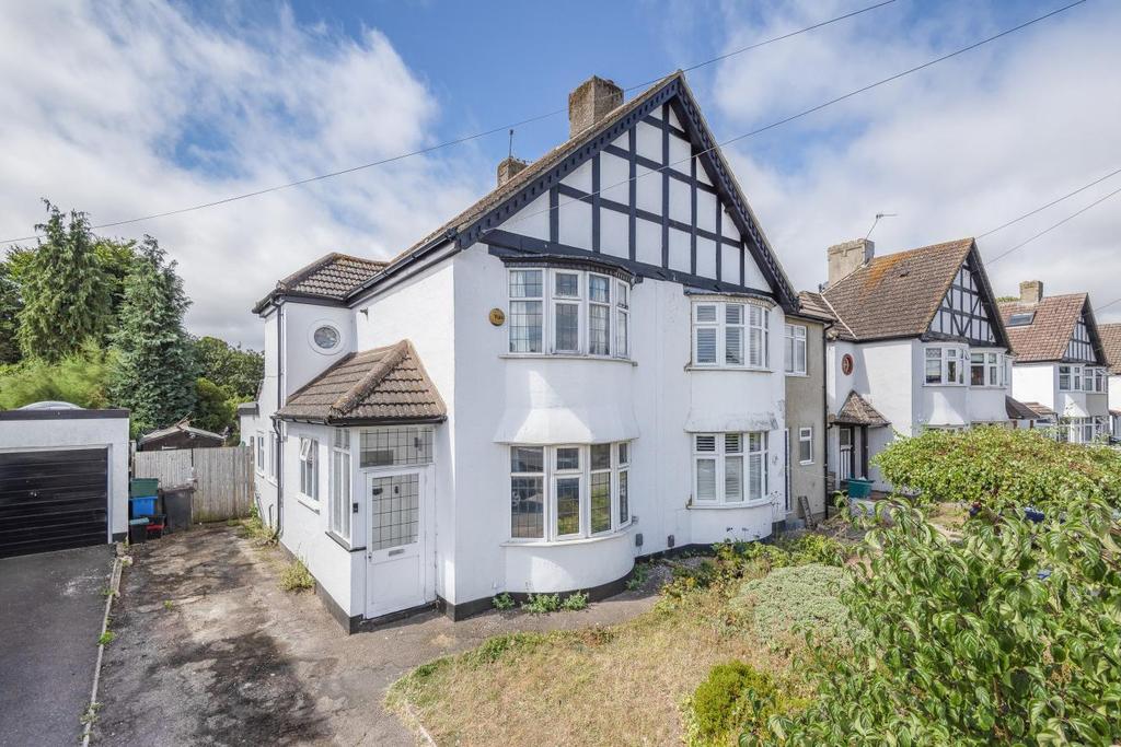 Queensway, West Wickham 2 bed semidetached house for sale £575,000