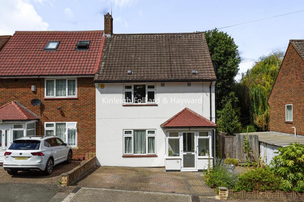 Balder Rise, Lee 3 bed semidetached house for sale £625,000